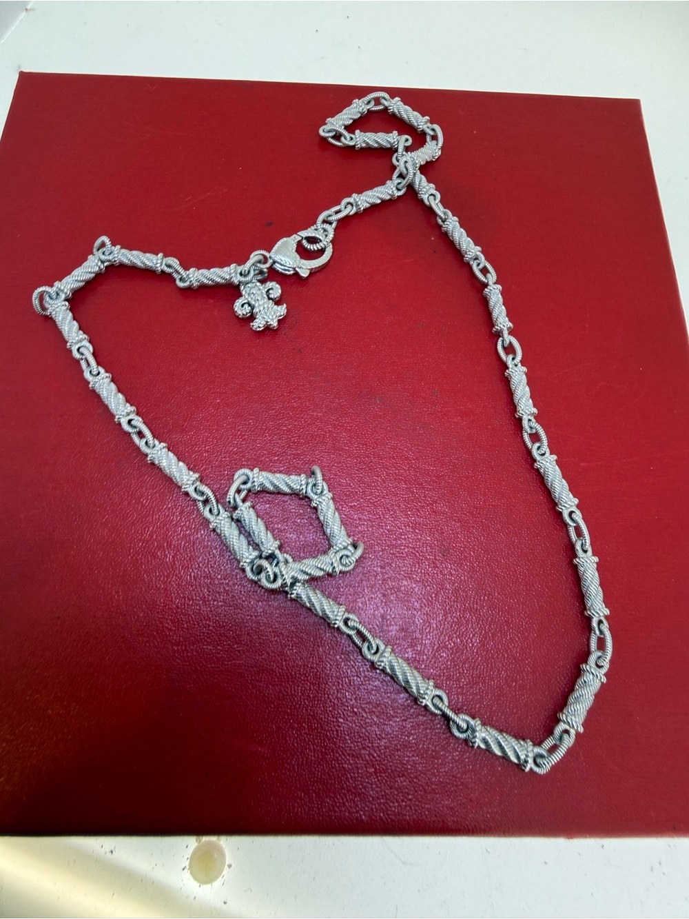 JUDITH RIPKA  STERLING SILVER FLEUR DE LIS 18 IN NECKLACE